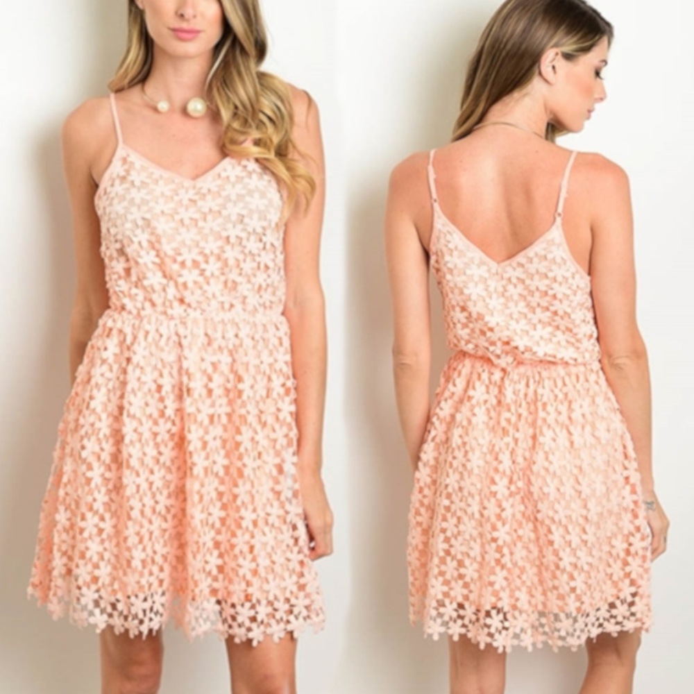 Caroline's Crochet Sunday Daisy Princess Sundress!